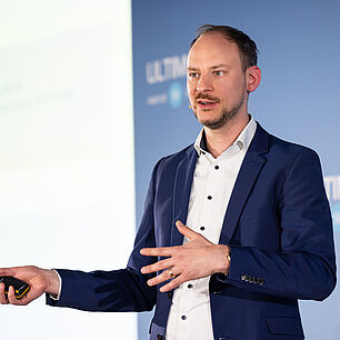 Impressionen CMxC 2025 - Julian Hennig, Roche